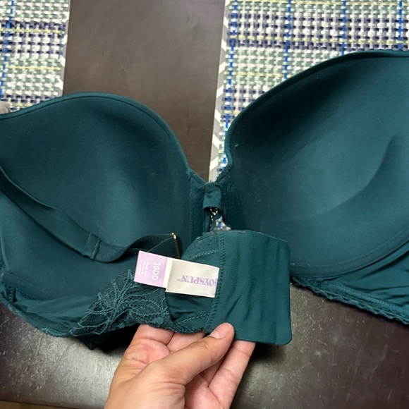 Elegant Teal Lace Bra - Picture 2 of 4